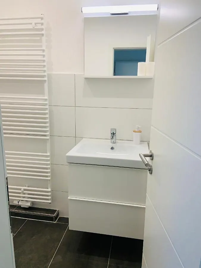 Skandi-Home Wohnung Ruhige Lage Neu - Duesseldorf Nord דיסלדורף